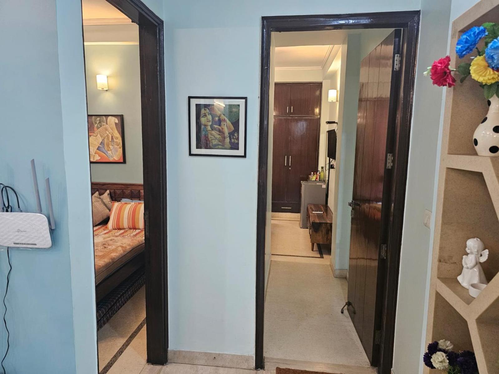 Sky Bloom Luxury Homestay นิวเดลี ภายนอก รูปภาพ